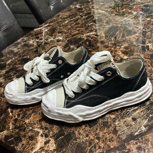 Maison Mihara Yasuhiro Black Canvas Low-Top Wavy Sole